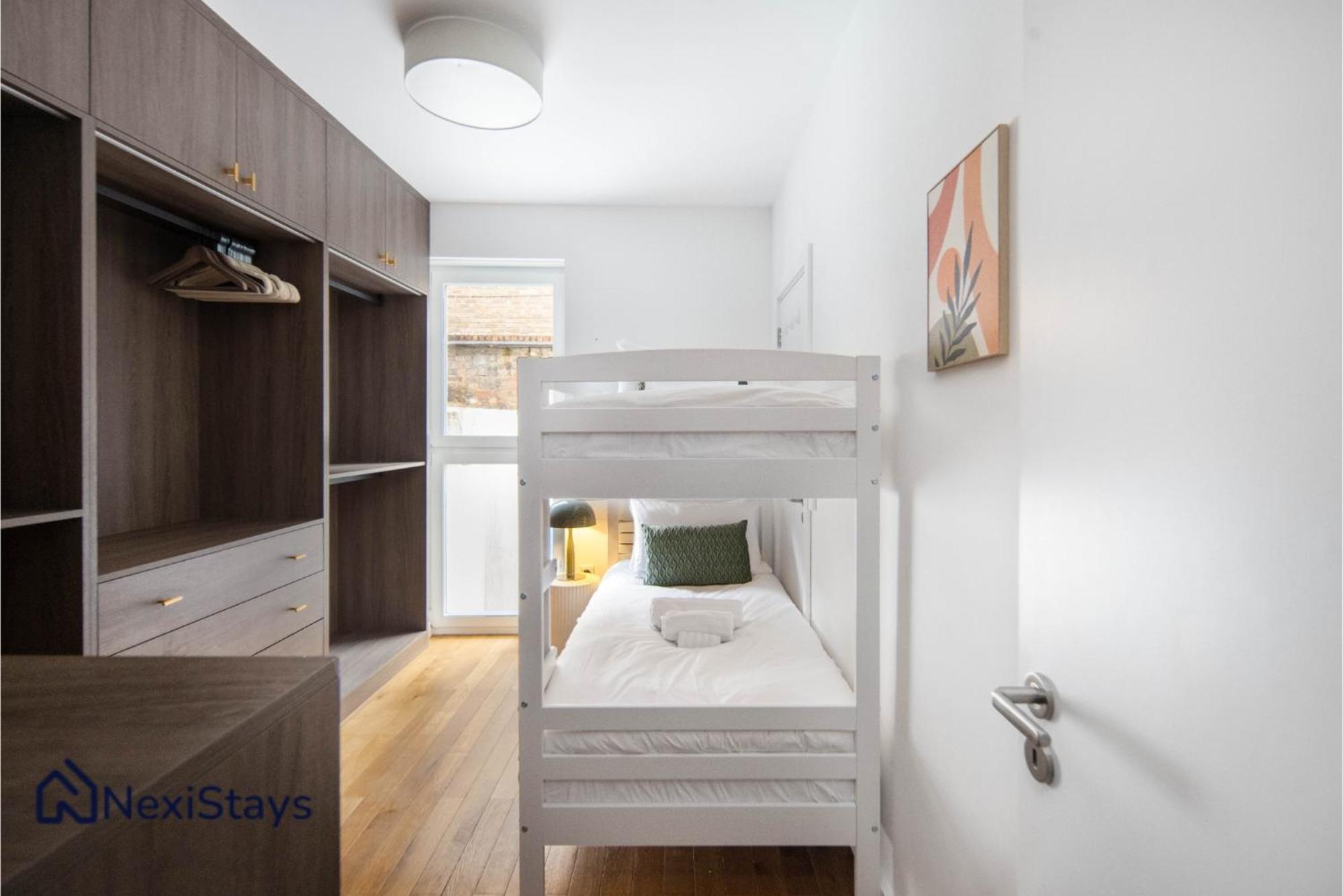 1 Min Walk To Euston Station, Modern Townhouse Apartment Londra Exterior foto