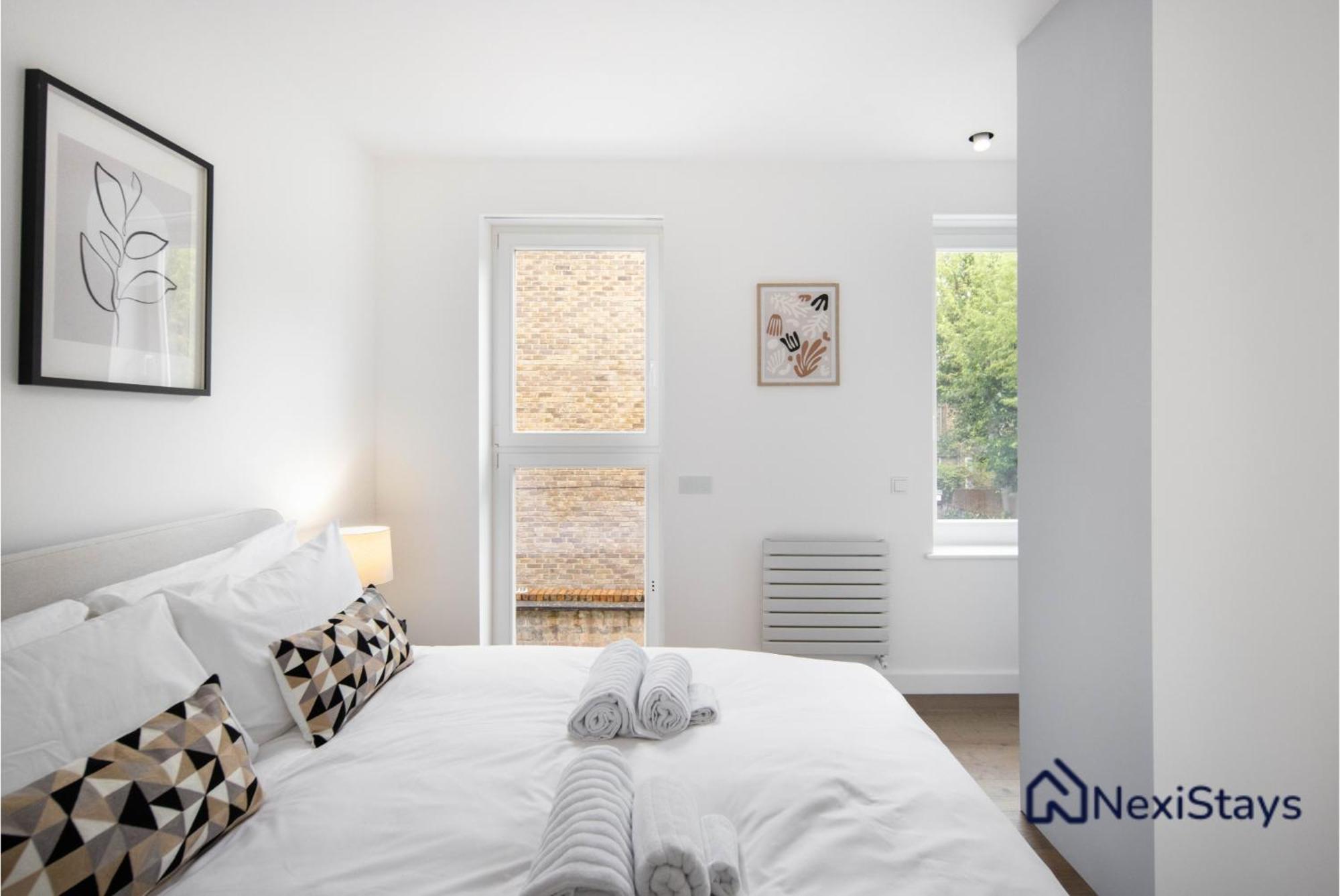 1 Min Walk To Euston Station, Modern Townhouse Apartment Londra Exterior foto