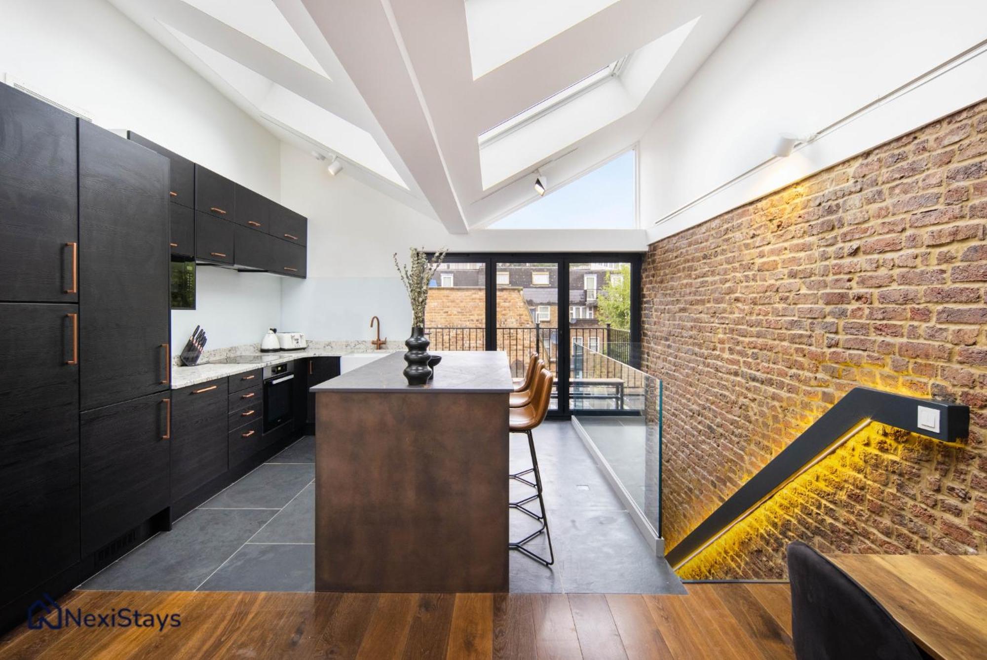 1 Min Walk To Euston Station, Modern Townhouse Apartment Londra Exterior foto