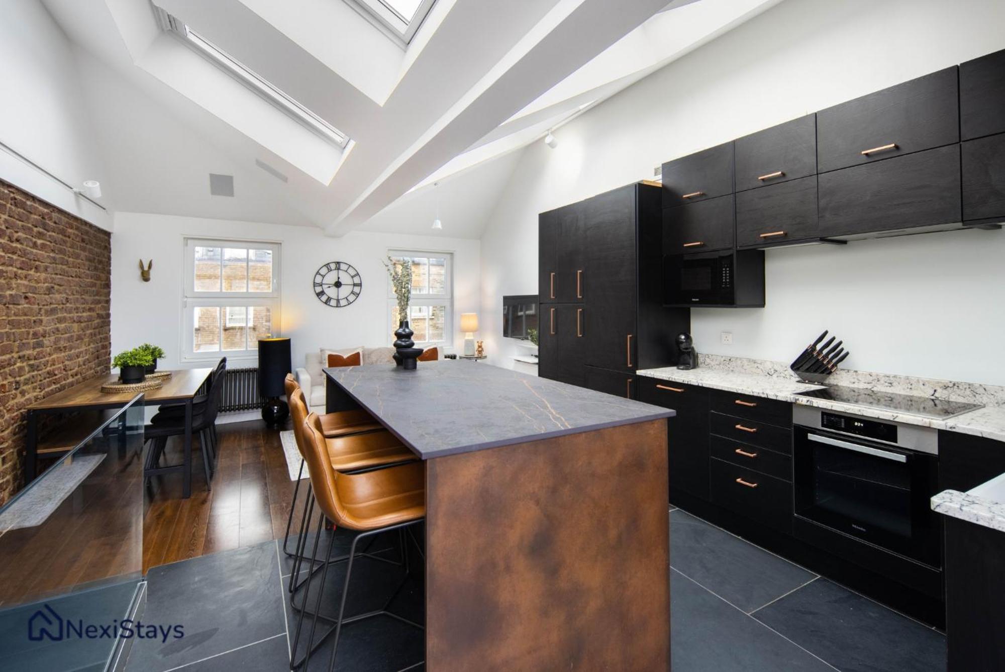 1 Min Walk To Euston Station, Modern Townhouse Apartment Londra Exterior foto