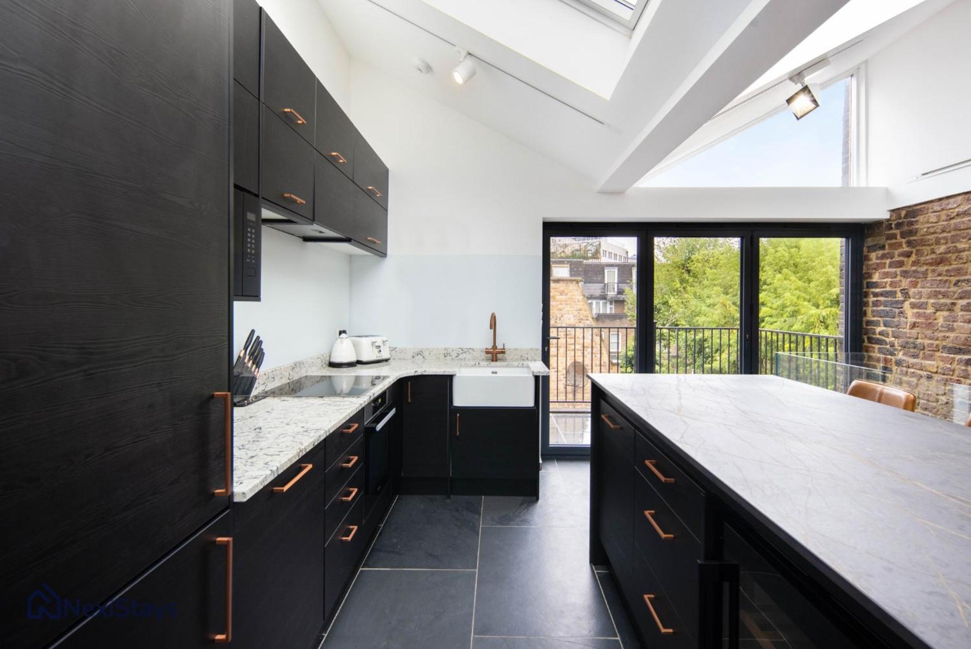 1 Min Walk To Euston Station, Modern Townhouse Apartment Londra Exterior foto