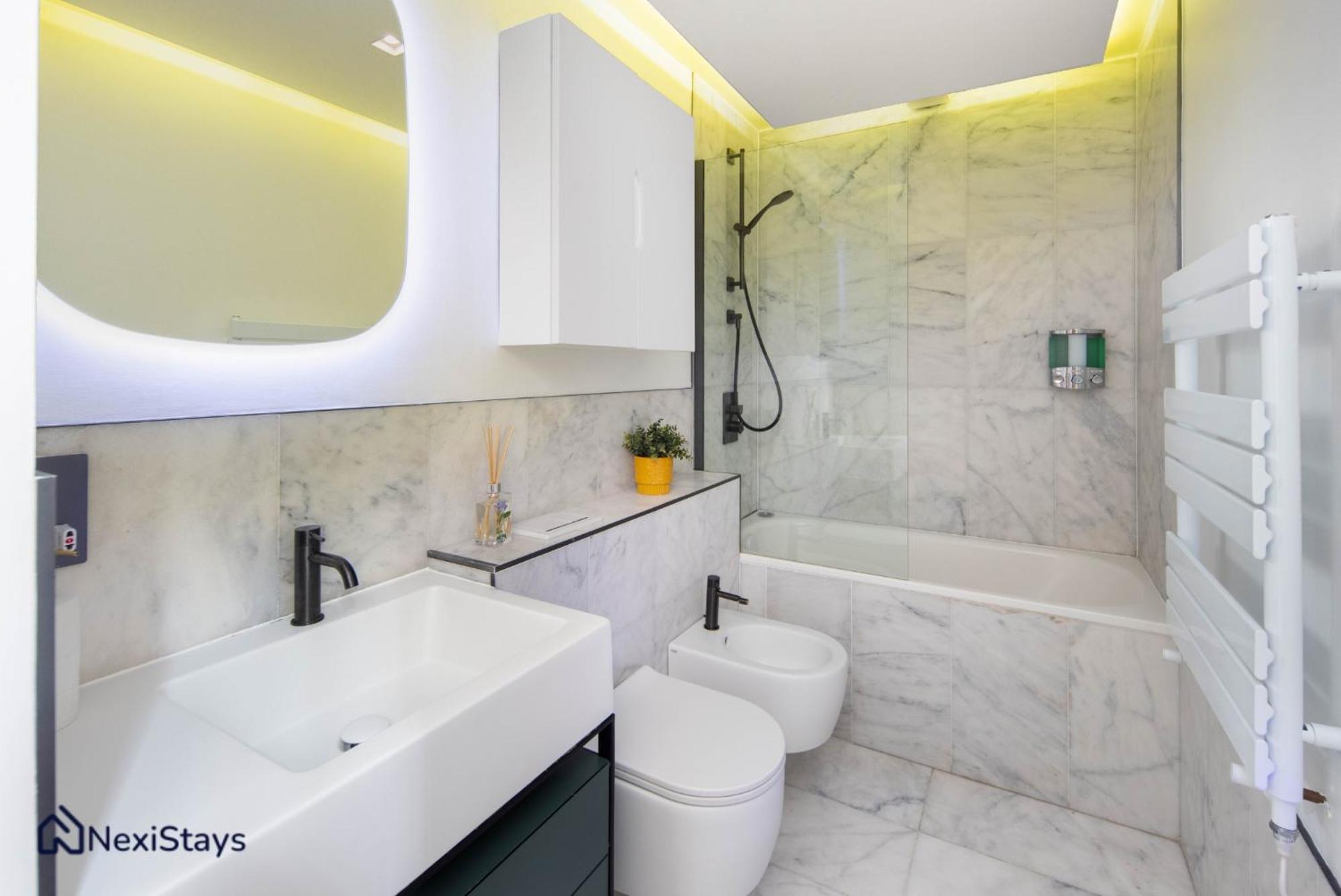 1 Min Walk To Euston Station, Modern Townhouse Apartment Londra Exterior foto